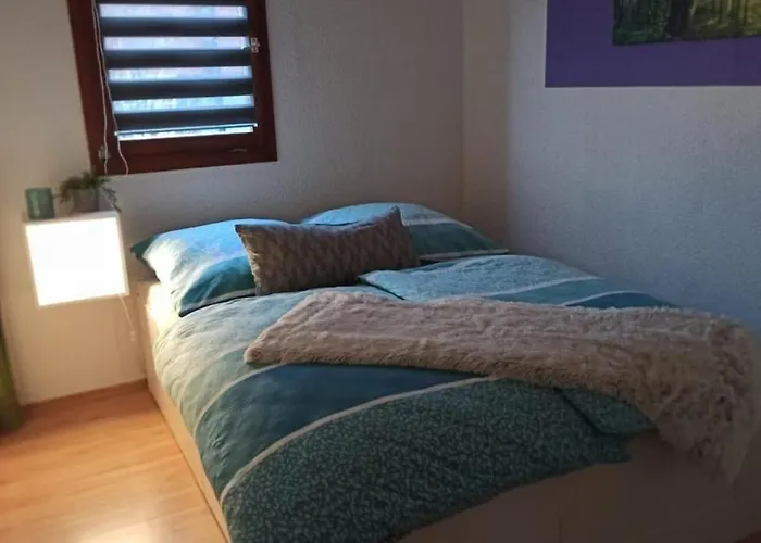 Waldhaeuschen * Pfalzfeld